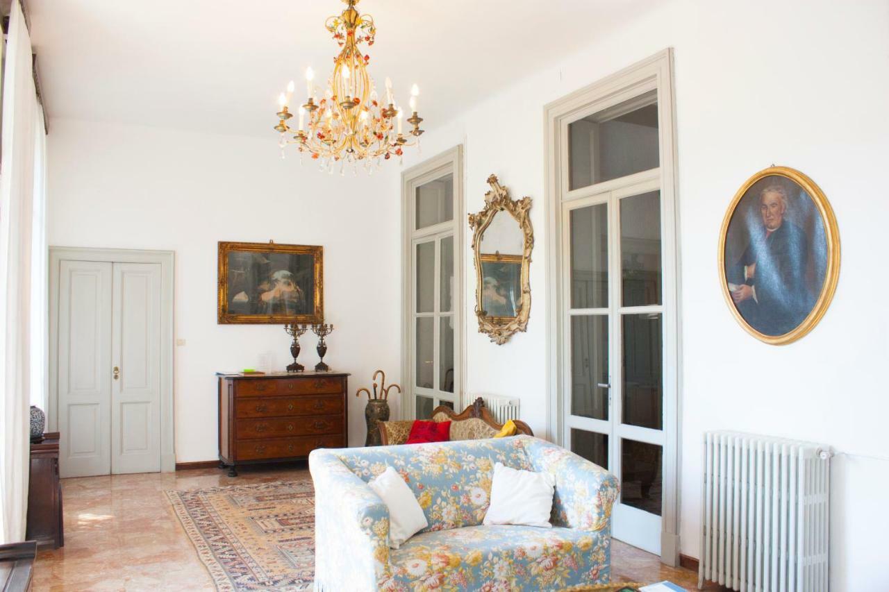 Villa Ruscone Lasnigo Esterno foto
